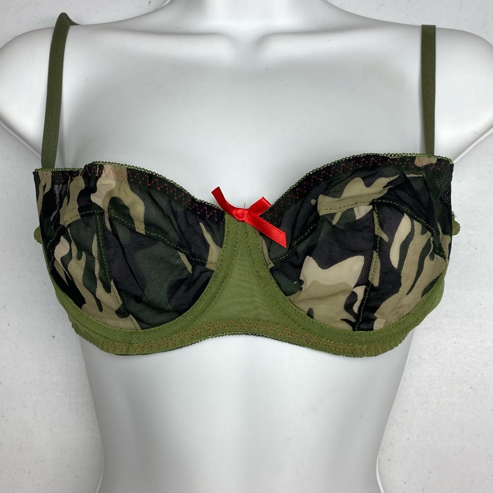 Dreams by Daci GRN CAMMO Unlined Underwire, L (8-14) *P1029